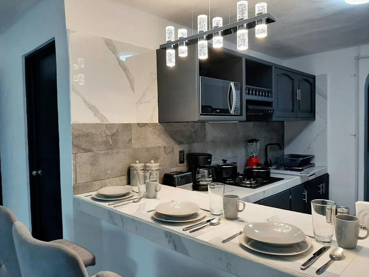 Shappire Apartment - Modern & Cozy 2 Bedroom - Cancun Downtown 0*,  Mexico